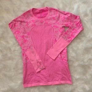 Pink long sleeve camo lulu lemon top
